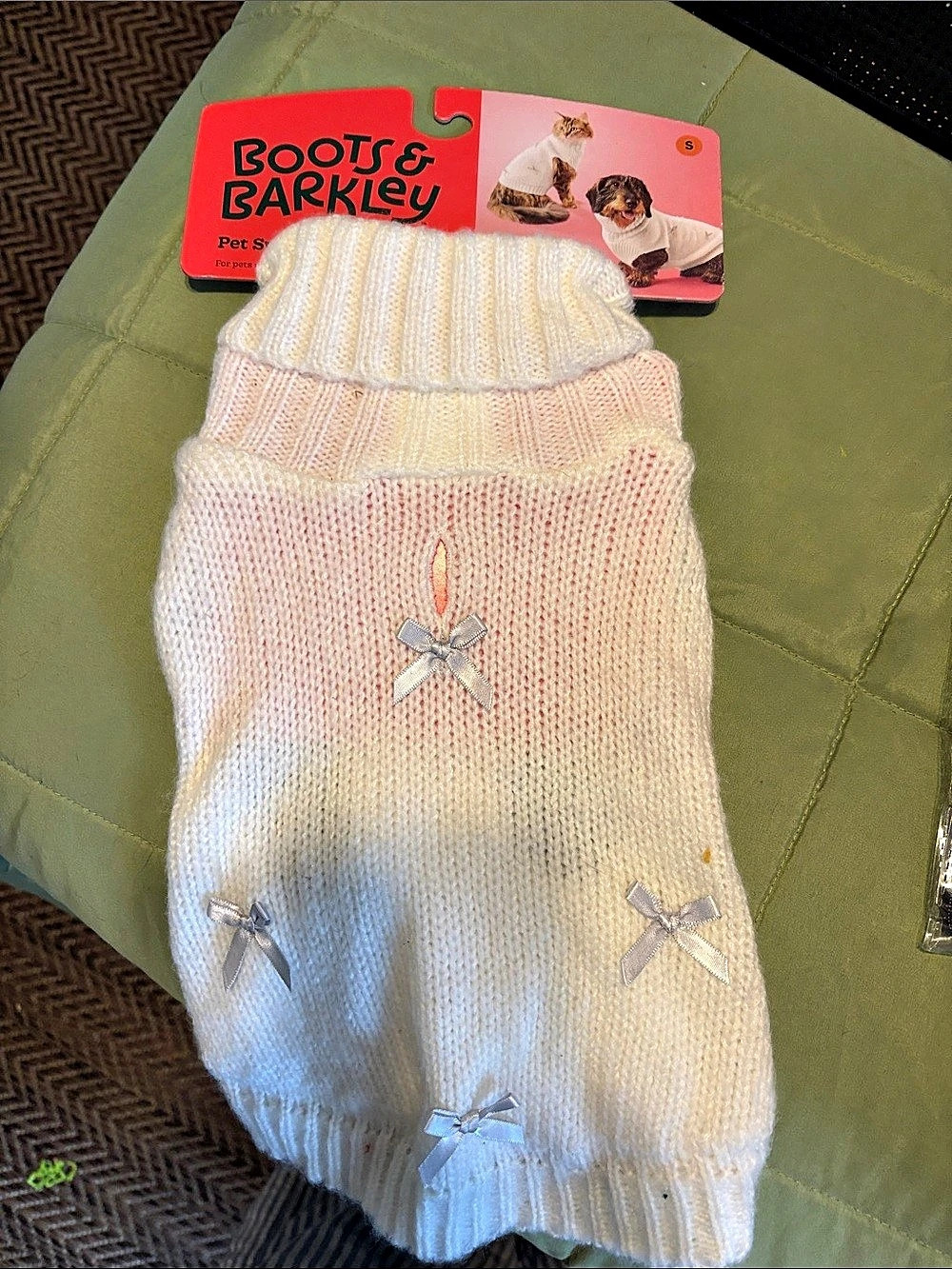 Roots & Barkley Dog Sweater White & Pink NWT